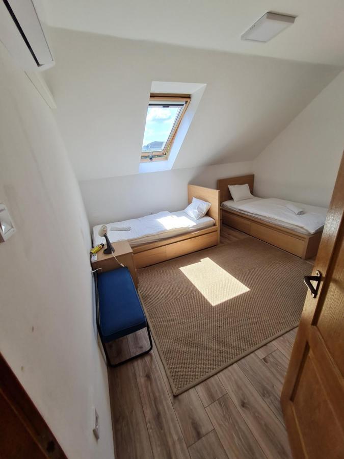Patakmalom Vendeghaz Hotell Döbrönte Exteriör bild