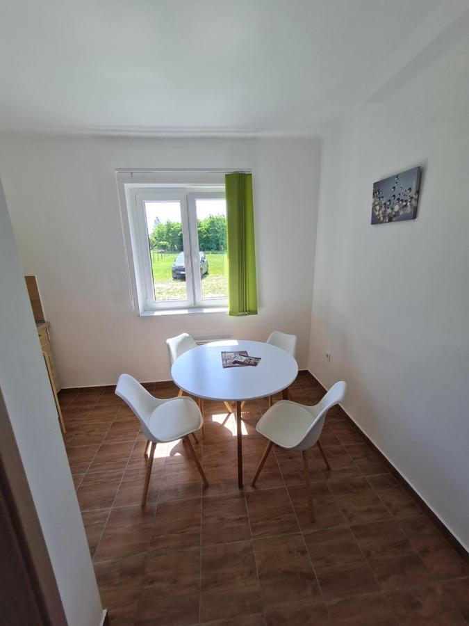 Patakmalom Vendeghaz Hotell Döbrönte Exteriör bild